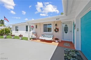 4517 Vinsetta Ave, North Fort Myers