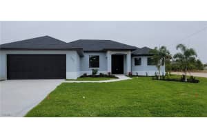 303 Se 14th St, Cape Coral