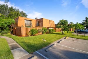 1703 Park Meadows Dr, Fort Myers