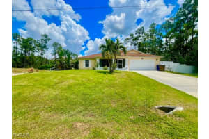 822 Johns Ave, Lehigh Acres