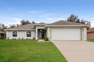 2556 Traverse Ave, North Port