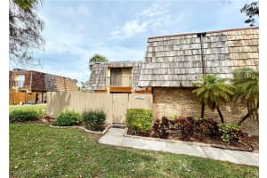 1607 Park Meadows Dr 1, Fort Myers