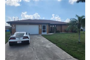 2213 Se 8th Pl, Cape Coral