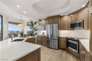 4192 Bay Beach Ln 873, Fort Myers Beach