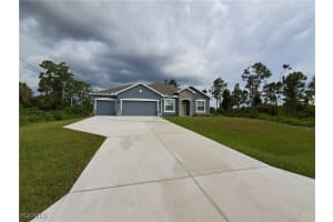 1018 Fayette Ave, Lehigh Acres
