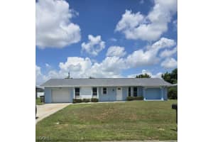 1211 Se 35th St, Cape Coral