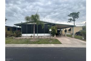 40 Sunset Cir, North Fort Myers