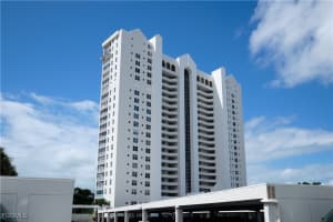 5550 Heron Point Dr 1601, Naples