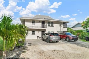 16001 Buccaneer St 1, Bokeelia