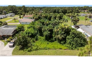 1904 E 6th St, Lehigh Acres