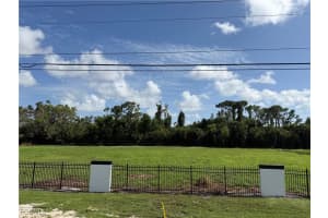 13504 Brynwood Ln, Fort Myers
