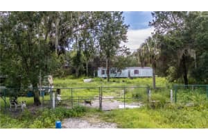 820 S Mayoral St, Clewiston