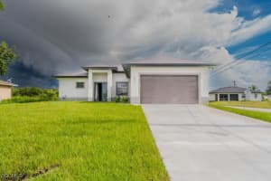 3900 9th St Sw, Lehigh Acres