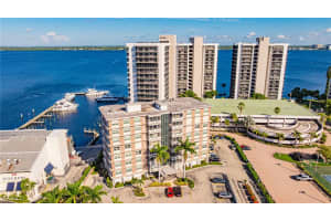 2350 W 1st St 205, Fort Myers