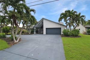 5409 Skyline Blvd, Cape Coral
