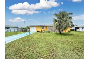 218 Fireside Ct, Lehigh Acres