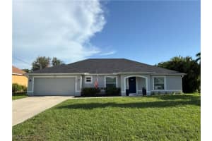 1328 Sw 27th Ter, Cape Coral