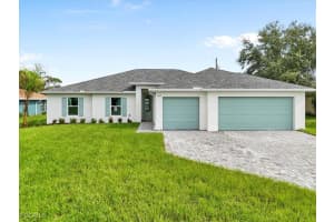 1217 Sw 20th St, Cape Coral