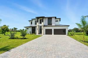 11853 Princess Grace Ct, Cape Coral