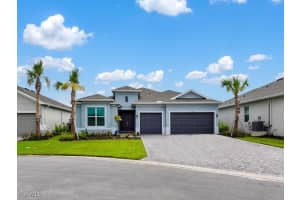 18900 Shimmer Dawn Ct, North Fort Myers