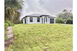 513 Fifth Ave, Lehigh Acres
