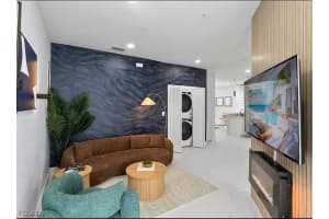 621 Rose Garden Rd 102, Cape Coral