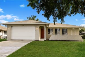 1308 Se 32nd Ter, Cape Coral