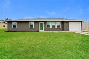 1421 Ne 18th Ave, Cape Coral