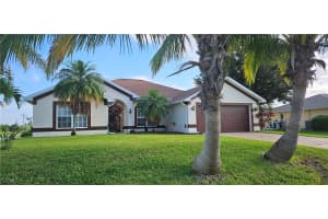 1923 Sw 26th St, Cape Coral