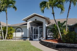 2305 Sw 53rd Ter, Cape Coral
