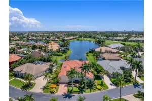 11511 Compass Point Dr, Fort Myers
