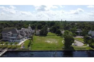 1301 Rio Vista Ave, Fort Myers