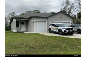 3037 Harvard Cir, Labelle