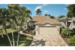 16364 Willowcrest Way, Fort Myers