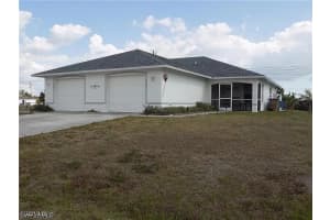 1302 Ne 16th Ter, Cape Coral