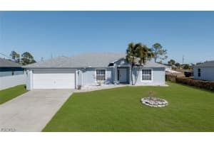 4305 Ne 20th Pl, Cape Coral