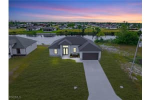 2507 Nw 25th St, Cape Coral