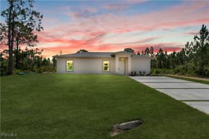 924 Macy St E, Lehigh Acres