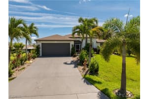 3811 Sw 9th Ave, Cape Coral