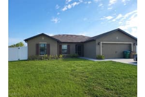 711 Sw Trafalgar Pkwy, Cape Coral