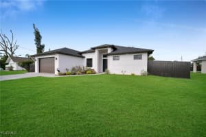 1921 Sw 4th St, Cape Coral