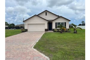 113 Sw 19th Ter, Cape Coral