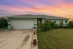 3043 Sw 23rd Pl, Cape Coral