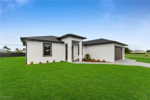 1922 Ne 17th Ave, Cape Coral