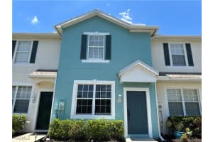 3627 Pine Oak Cir 102, Fort Myers 3627 Pine Oak Cir 102, Fort Myers