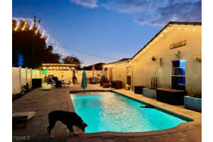 201 Ne 11th Pl, Cape Coral