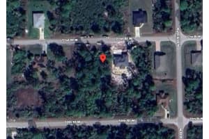 3307 71st St W, Lehigh Acres