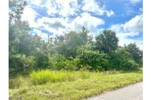 1876 Latham Dr, Lehigh Acres