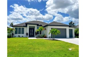 1214 Sw 29th Ter, Cape Coral