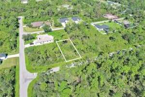 105 Mordecal St, Port Charlotte